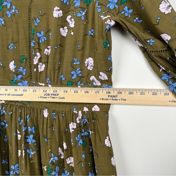 Anne Taylor Green Floral Bell Sleeve Dress Women 14 Lined Fall Eyelet Vneck 0185 - Picture 7 of 9